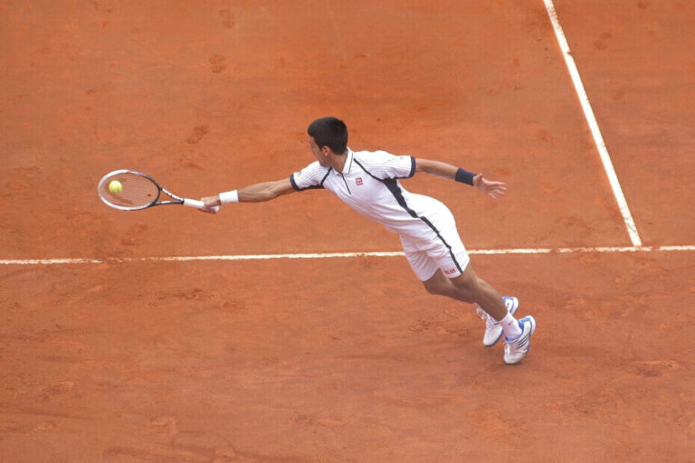 One-handed backhand